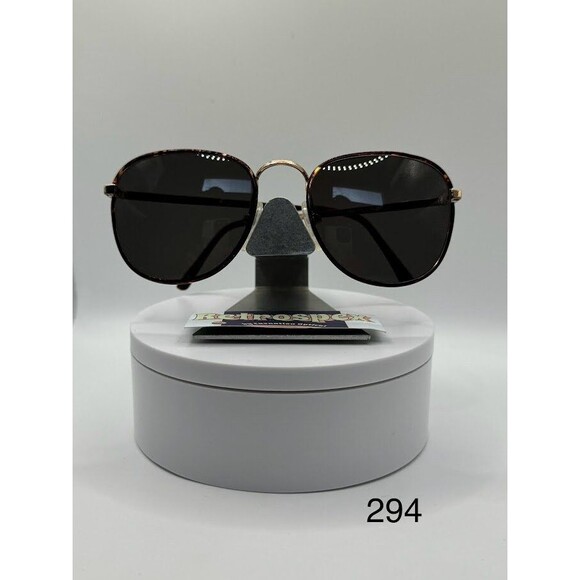 True Vintage Oversize Sunglasses | NOS | Preppy Style | Grey Lens | Oleg Cassini - Picture 1 of 9